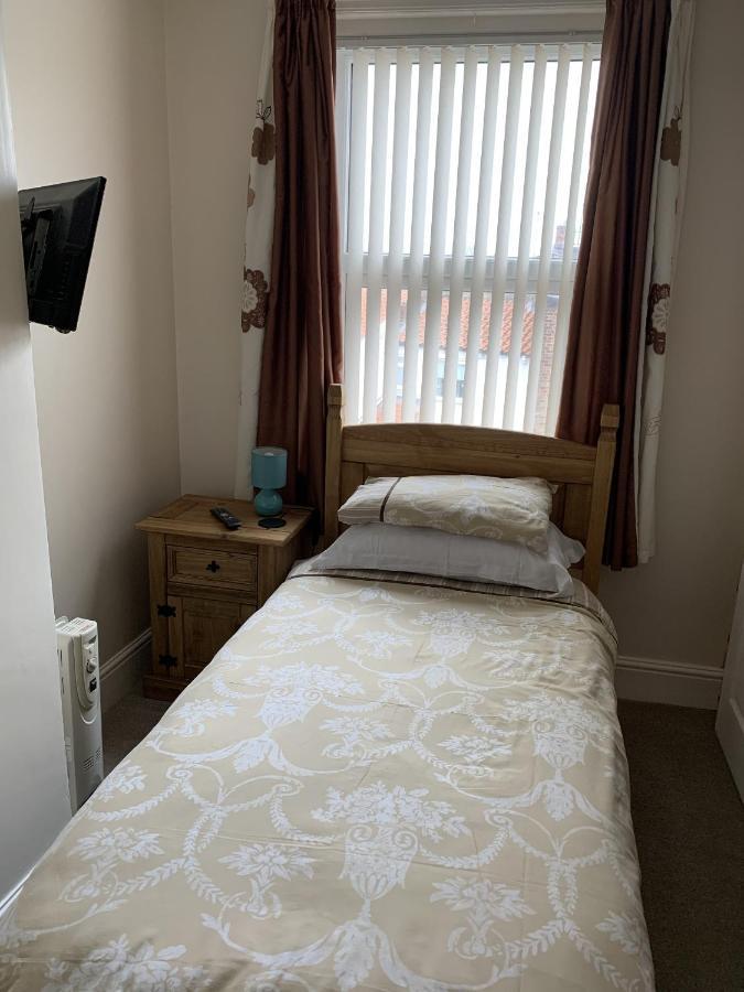 Oakwell Guest House Bridlington Exteriör bild